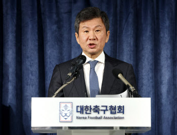 정몽규, AFC 집행위원 선거 단독 출마... 협회장 4선까지 이어지나