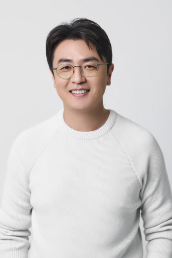 "어려운 일 겪었지만"…최동석, 이혼 후 새 둥지→방송 복귀