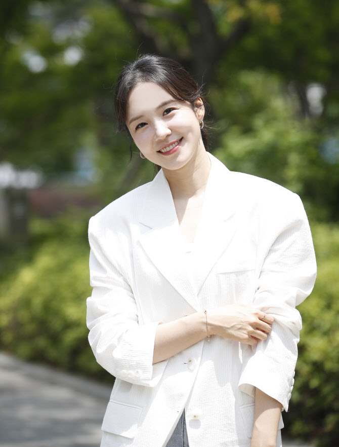 장예원, 해사한 미소                                                                                                                                                                                     