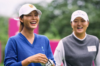 에비앙 프로암에 나온 '골때녀' 강소연 "너무 즐겁고 재미있어요"