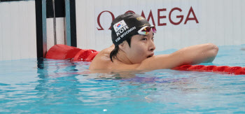 김우민, 자유형 400m 전체 7위로 결승행...28일 새벽 메달 도전[파리올림픽]