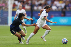 일본 여자축구도 미국에 져 8강 탈락..NBA 로드먼 딸 결승골