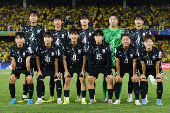 '잘 싸웠지만...' 한국 U-20 女축구대표팀, 개최국 콜롬비아에 석패...16강서 마무리