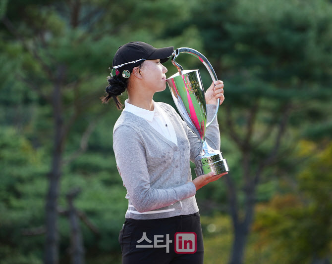 문정민,이맛에 우승하는군요                                                                                                                                                                        