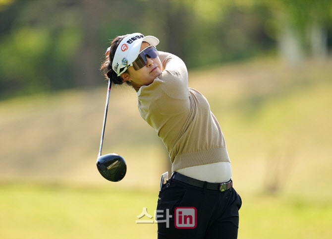 [골프in포토]김민주,강력하게 추격한다                                                                                                                                                                    