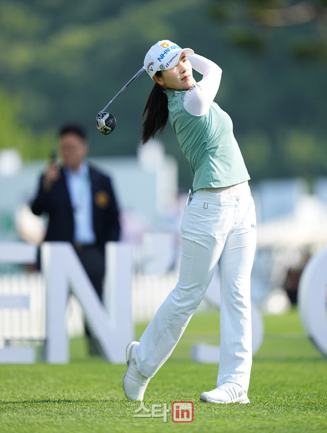 [골프in포토]이가영,2연승을 향하여                                                                                                                                                                       