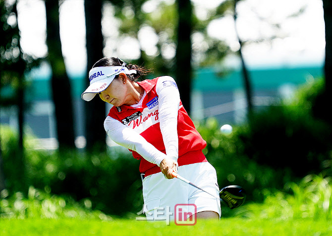 [골프in포토] 이다연, 호쾌한 드라이버샷                                                                                                                                                                  