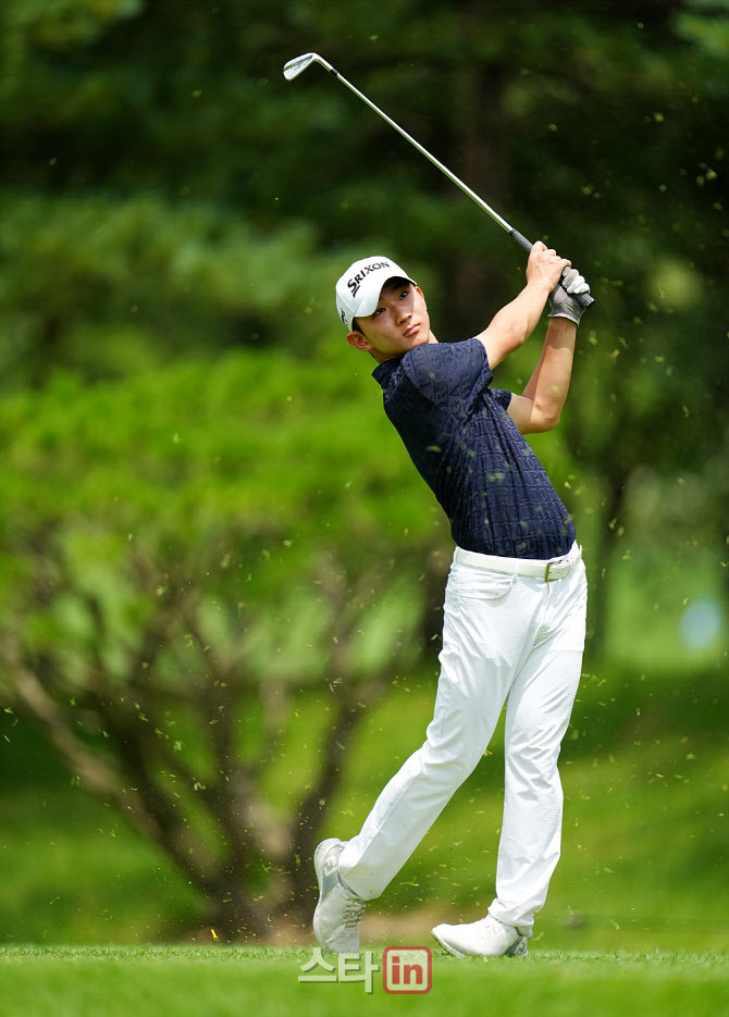 [골프in포토]최재훈,버디위해 붙어라                                                                                                                                                                      