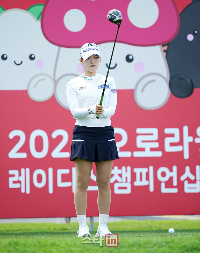 [골프in포토]안지현,정상을 노려본다                                                                                                                                                                      