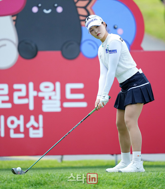 [골프in포토]안지현,목표는 선두권                                                                                                                                                                        
