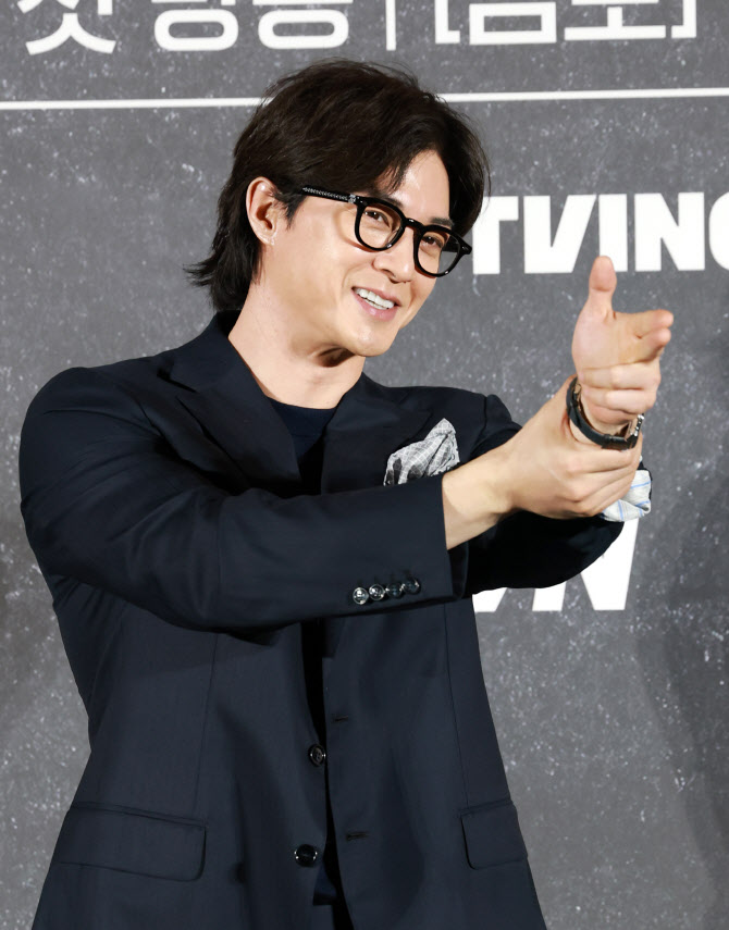 김지훈, 여심저격                                                                                                                                                                                        