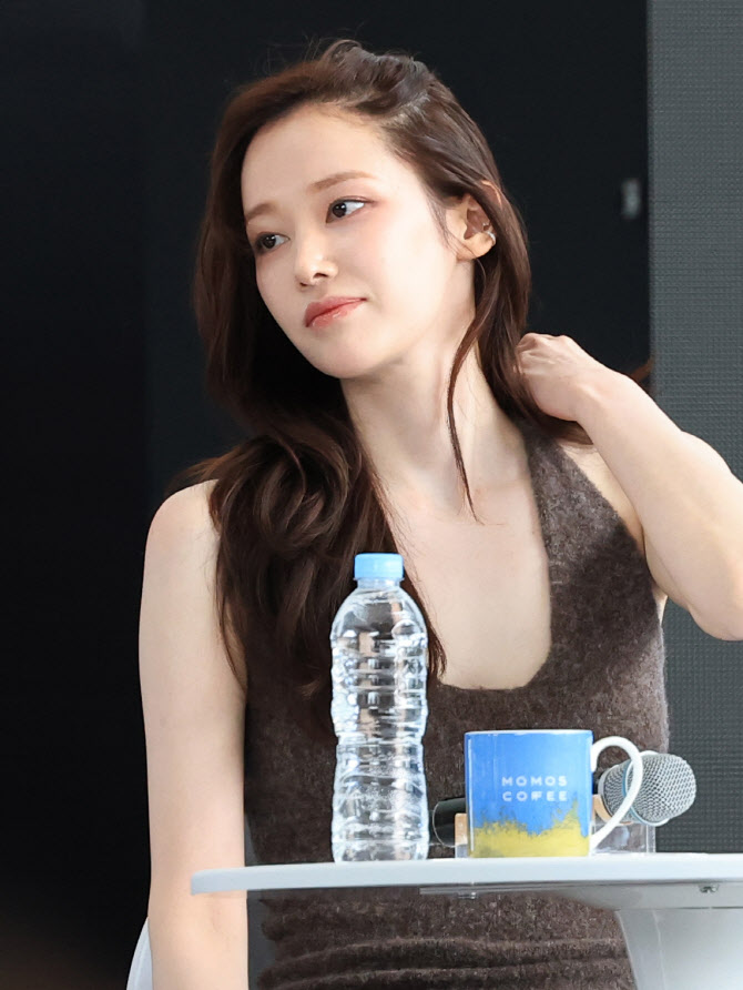 전종서, BIFF 여신                                                                                                                                                                                       