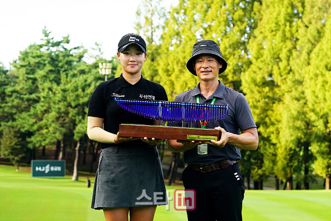  김민솔, 멘탈 코치님과 함께                                                                                                                                                                       