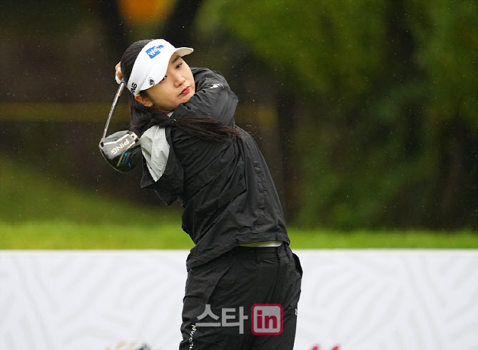 [골프in 포토] 박헤준,차분하게 연습한다                                                                                                                                                                  