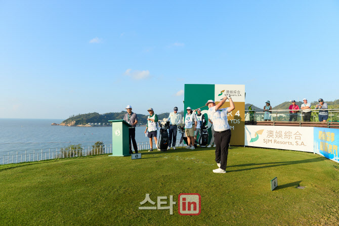 '월클' 임성재도 실수하게 만드는 아시안투어 '떡잔디'.."아직 익숙하지 않네요"