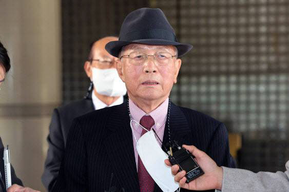김기춘 전 대통령 비서실장 KS 초청…"사회적 인식 떨어져" 국감서 질타