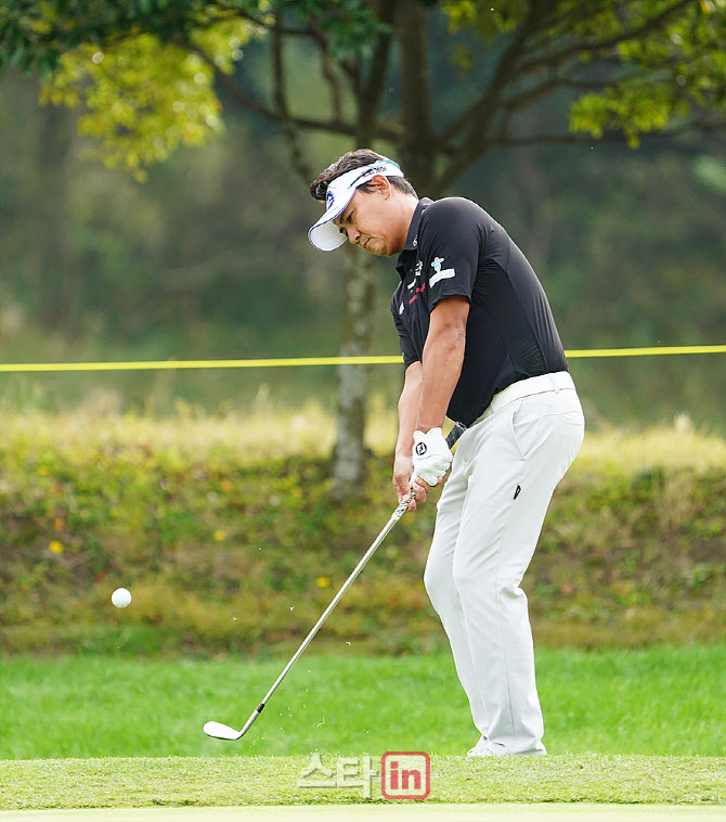  박상현, 위기를 넘겨야 한다                                                                                                                                                                       