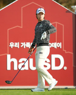 [골프in 포토]박지영,타구 방향은 중앙이다                                                                                                                                                                