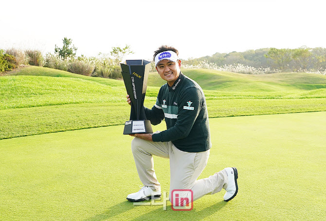  박상현, 끝내기 버디로 최종전 우승                                                                                                                                                                