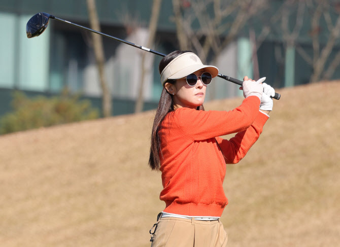 류현진 재단 자선골프대회 참가한 왕빛나                                                                                                                                                                  