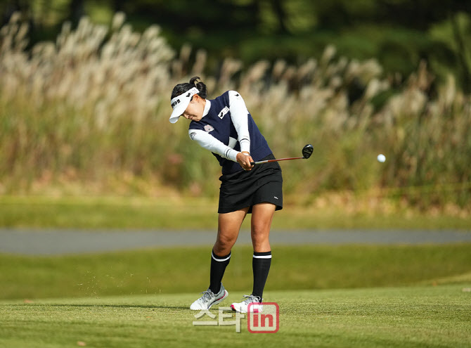 김민주,그린 향한 타구                                                                                                                                                                             