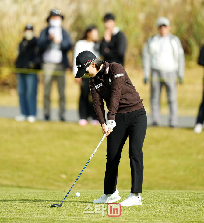 최은우,깔끔한 임팩트                                                                                                                                                                              