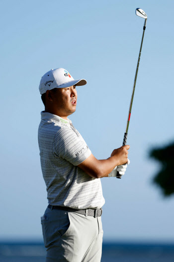 PGA 4승의 저력, 김시우 4오버파에서 1언더파로 10개 홀에서 버디 5개 '뒷심'
