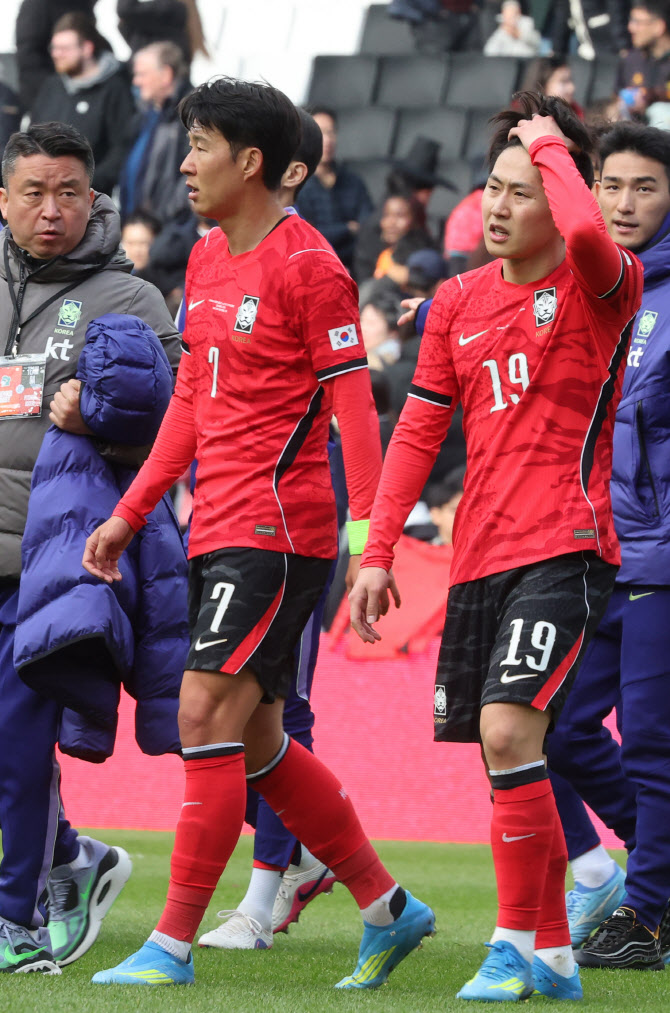  4대 0 이라니....                                                                                                                                                                                 