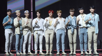 SF9 "활동 목표? 싹쓰리와 같은 차트에 머물고파"