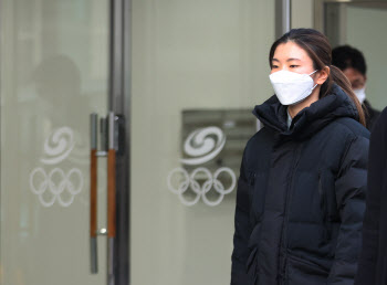 ‘동료 험담’ 심석희, 21일 징계 해제…윤홍근 회장 “원칙대로”