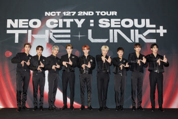 NCT 127, 안전문제로 자카르타 콘서트 공연 중단