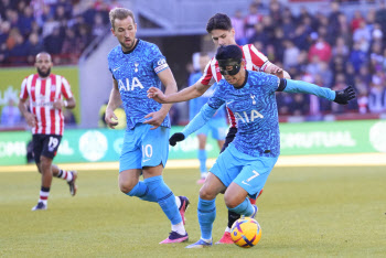 손흥민, EPL 복귀전서 마스크 쓰고 풀타임...토트넘, 2-2 무승부