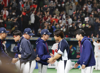시작부터 꼬였던 한국 야구 '세계 4강 목표', 컨디션 난조에 눈물