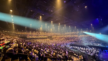일본 열도 달군 '드림콘서트', 3만 관객 운집