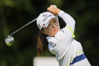 고진영, 5타 차 극복하고 연장 진출했지만 아쉬운 패배…캉 LPGA 첫 우승