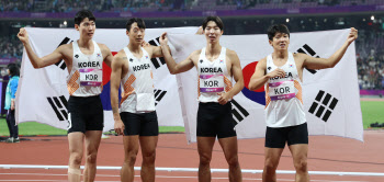 남자 400m 계주 대표팀, 37년 만에 아시안게임 메달 획득