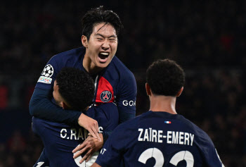 ‘PSG+UCL 데뷔골’ 이강인, 평점 7.5점... 19분만 뛰어도 전체 4번째 고평점