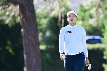 9언더파 몰아친 양희영, LPGA 디 안니카 3R 공동 2위…선두와 3타 차