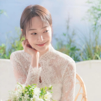 연민지, 오늘(22일) 결혼…♥예비신랑은 고교 동창 형사