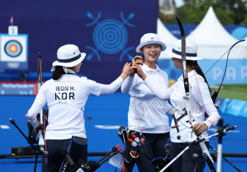 한국 女양궁 '은메달 확보', 네덜란드 꺾고 결승행..10연패 금자탑 보인다