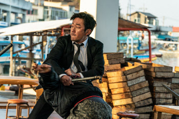 '브로큰' 하정우, 저온→고온으로 치닫는 분노…날것으로 돌아왔다