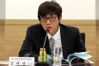 소방차 김태형, 배우자상…슬픔 속 조문객 맞아