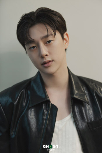 권현빈, 11월 24일 해병대 입대