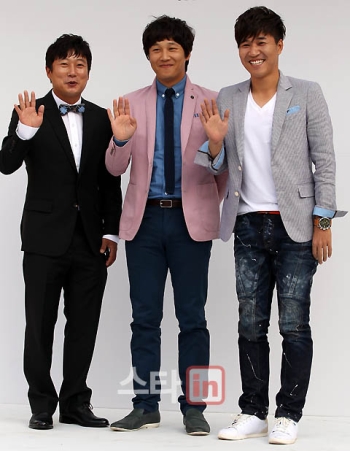 `1박 2일 대표로 왔어요`                                                                                                                                                                           