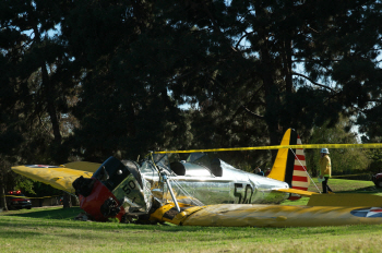 해리슨 포드 비행기 추락, 심하게 부서진 비행기                                                                                                                                                     