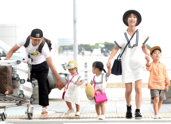 임효성-슈, '단란한 가족 여행'                                                                                                                                                                 