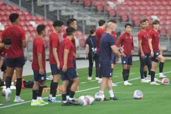  싱가포르 대표팀 월드컵 예선 하루 앞두고 훈련                                                                                                                                                     