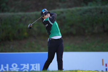 장수연,정확도 높은 티샷 공략                                                                                                                                                                      