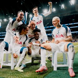 '레전드' 손흥민 기운 받은 토트넘, 슬라비아프라하에 3-0 대승