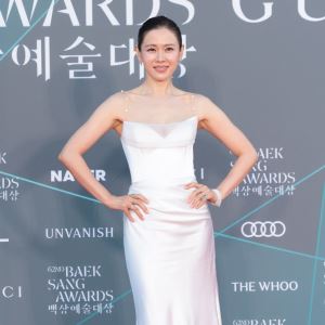 손예진, 한결 같은 여신 미모                                                                                                                                                                             
